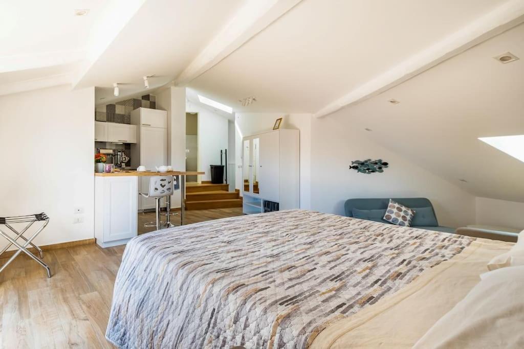 Domus Coppola Catania Apartment ภายนอก รูปภาพ
