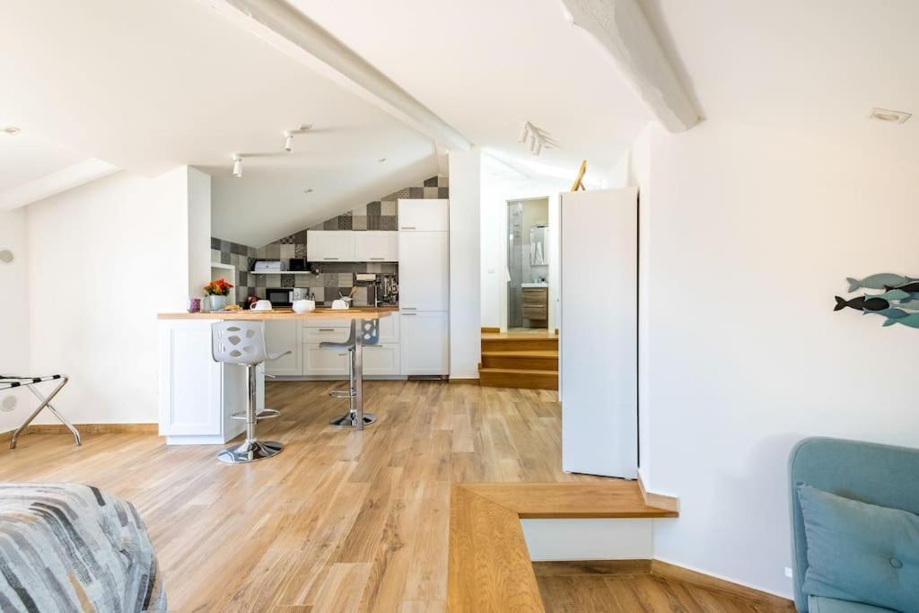 Domus Coppola Catania Apartment ภายนอก รูปภาพ