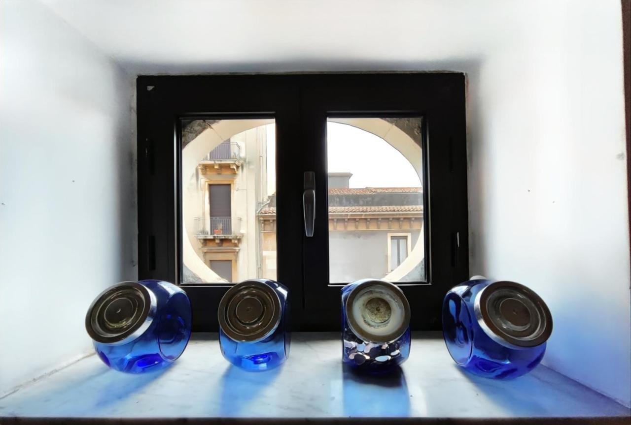 Domus Coppola Catania Apartment ภายนอก รูปภาพ