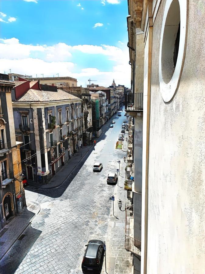 Domus Coppola Catania Apartment ภายนอก รูปภาพ