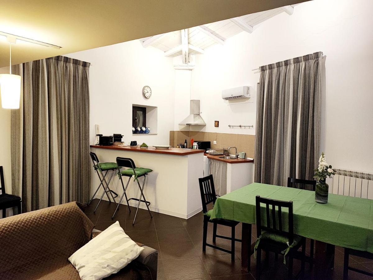 Domus Coppola Catania Apartment ภายนอก รูปภาพ